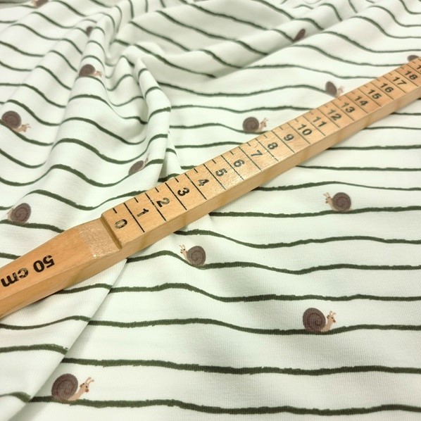 TRIKÅ LILLA SNIGEL OFF WHITE/GRÖN FG 51