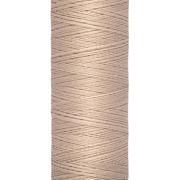 GUTERMAN SYTRÅD 200 M FG 0121