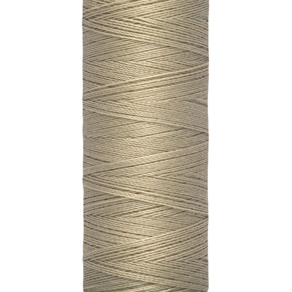 GUTERMAN SYTRÅD 200 M FG 0131