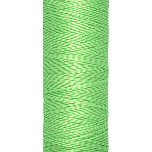 GUTERMAN SYTRÅD 200 M FG 0153