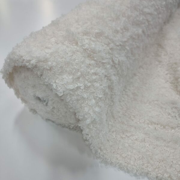 Päls Dolly offwhite färg 09