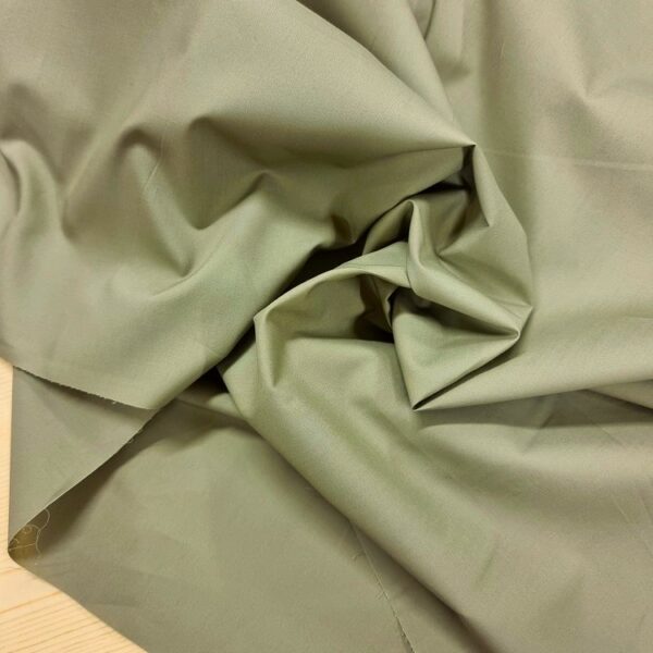 BOMULLSPOPLIN CRISP KHAKIGRÖN FG 127